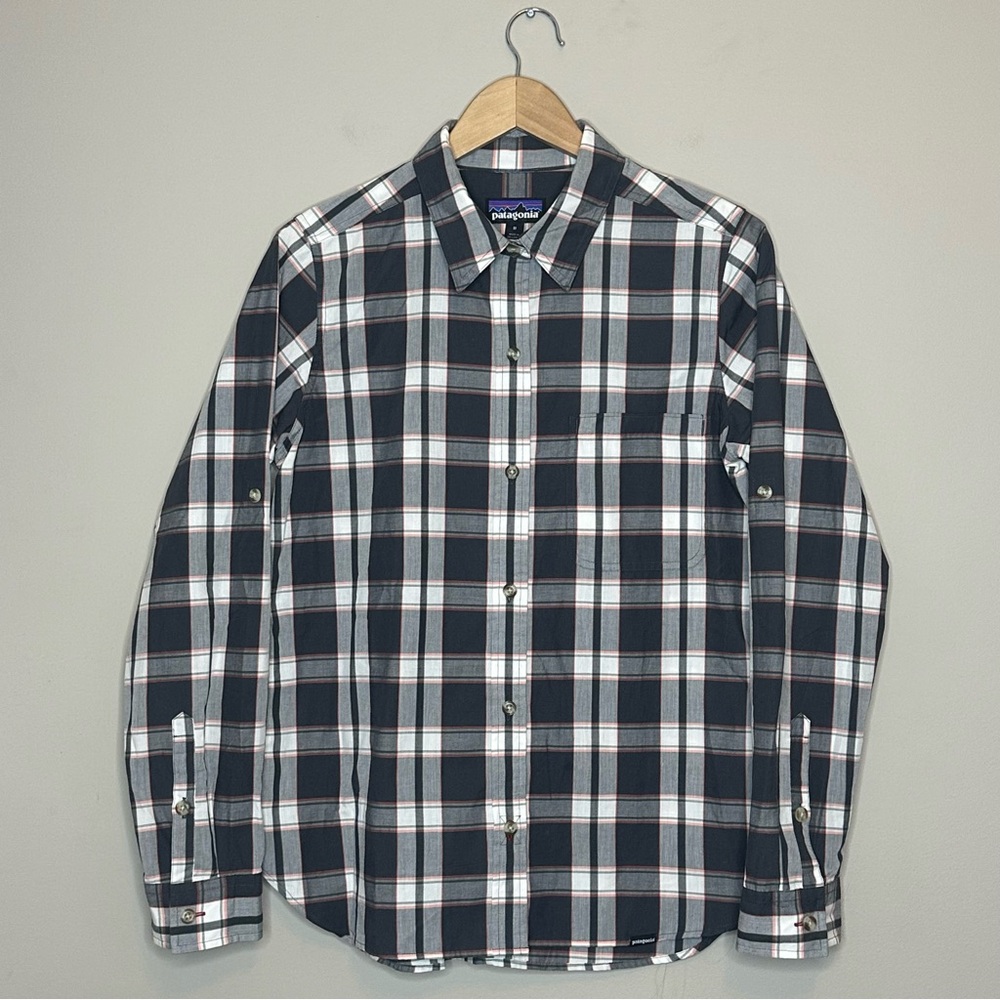 Patagonia button up long sleeve size Medium Organic Cotton